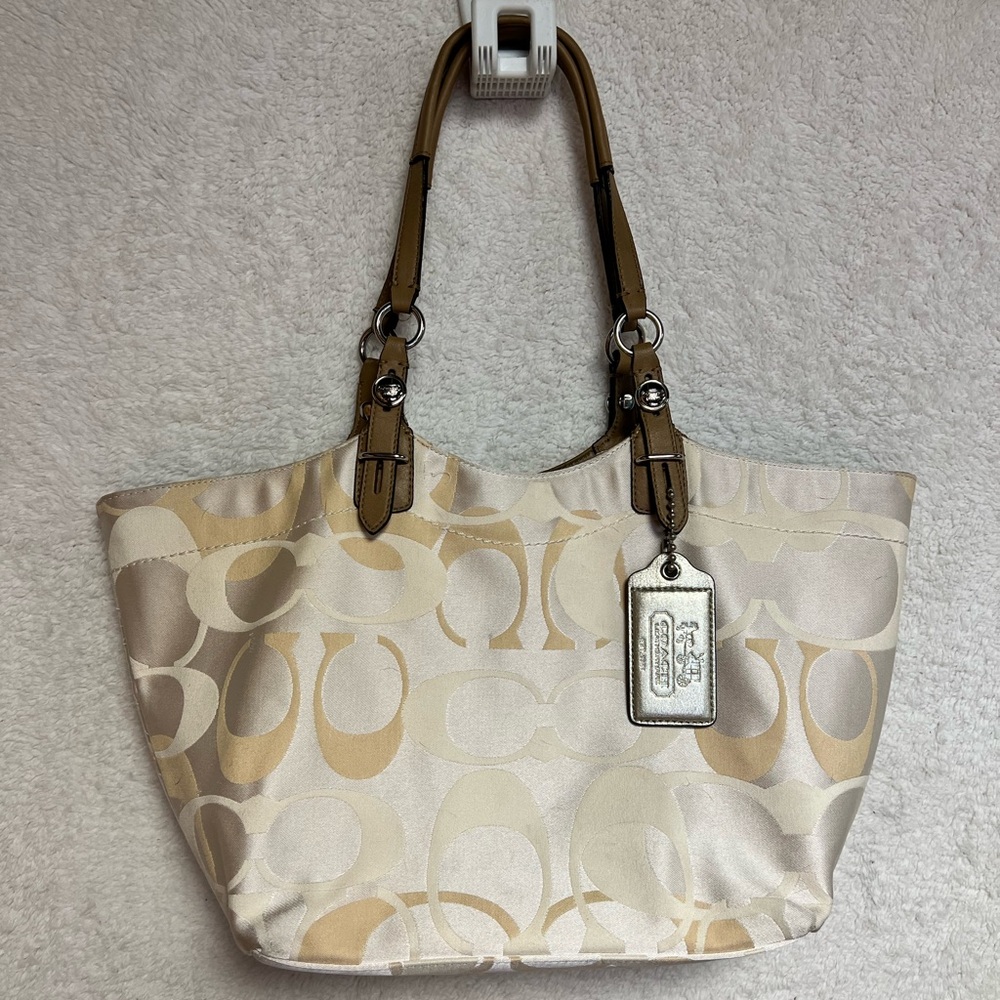 Authentic coach tote bag